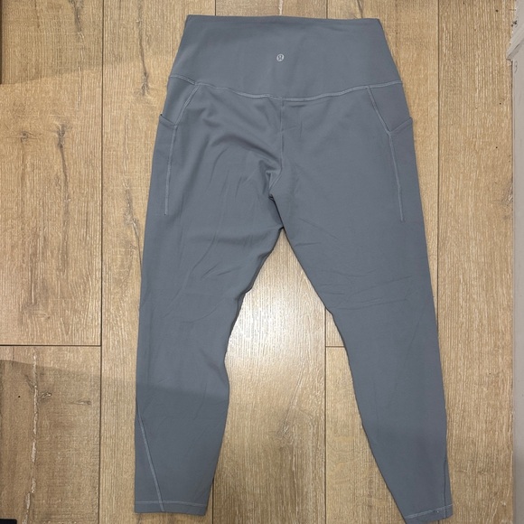 Lululemon Gray Legging - Picture 1 of 4